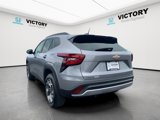 Used 2024 Chevrolet Trax LT w/ Driver Confidence Package image 3