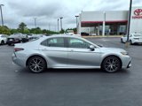 Used 2023 Toyota Camry SE image 2