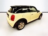 Used 2017 MINI Cooper 2-Door Hardtop image 5
