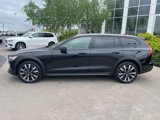 Certified 2022 Volvo V60 T5 Cross Country w/ Advanced Package image 2