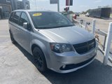 Used 2020 Dodge Grand Caravan SE image 2