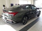 New 2025 Hyundai Elantra SEL image 4