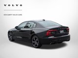 Certified 2019 Volvo S60 T8 R-Design image 5