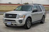 Used 2017 Ford Expedition XLT image 3