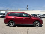 Used 2013 Nissan Pathfinder SV w/ Trailer Tow Pkg image 4