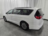 Used 2020 Chrysler Pacifica Touring-L Plus w/ Advanced Safetytec Group image 6