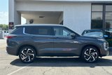 New 2025 Mitsubishi Outlander SEL image 4