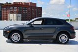 Certified 2018 Porsche Macan image 2