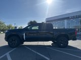 New 2025 GMC Canyon Elevation w/ Convenience Package image 2