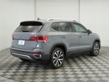 Used 2023 Volkswagen Taos SE w/ Panoramic Sunroof Package image 5