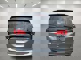 Used 2017 Chrysler Pacifica Touring image 5
