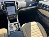 Used 2024 Ford Edge SEL w/ Convenience Package image 5