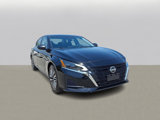 Used 2024 Nissan Altima 2.5 SV image 2
