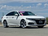 Used 2018 Honda Accord Touring image 2