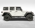 Used 2015 Jeep Wrangler Unlimited Rubicon w/ Connectivity Group image 4