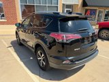 Used 2018 Toyota RAV4 XLE image 2