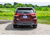 Used 2019 Toyota Highlander XLE image 3