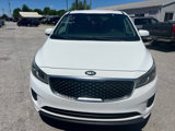 Used 2017 Kia Sedona LX w/ LX Essentials Premium Package image 4