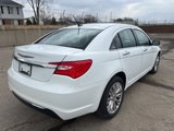 Used 2012 Chrysler 200 Limited image 3