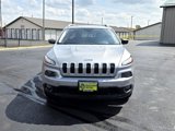 Used 2015 Jeep Cherokee Latitude image 2