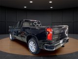 Used 2020 Chevrolet Silverado 1500 Custom w/ Custom Value Package image 3