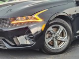 Used 2021 Kia K5 LX image 3