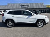 Used 2016 Jeep Cherokee Limited image 2