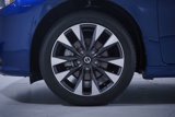 Used 2019 Nissan Sentra SR w/ Exterior Package image 2