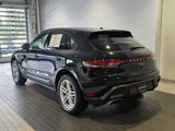 Used 2025 Porsche Macan image 3