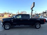 Used 2017 Ford F250 Lariat w/ Chrome Package image 3