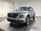 New 2025 Hyundai Venue SEL image 3