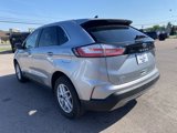 Used 2022 Ford Edge SEL w/ Convenience Package image 3