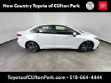Used 2022 Toyota Corolla SE image 2