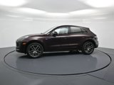 Certified 2024 Porsche Macan image 2