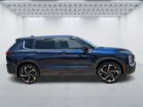 Used 2022 Mitsubishi Outlander SE image 3