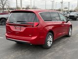 New 2025 Chrysler Pacifica Select image 3