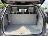 Used 2017 Toyota Highlander LE image 5
