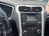 Used 2016 Ford Fusion SE w/ Equipment Group 201A image 4