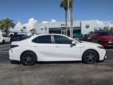 Used 2021 Toyota Camry SE image 4