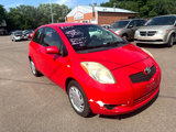 Used 2008 Toyota Yaris 2-Door Hatchback image 3