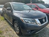 Used 2014 Nissan Pathfinder S image 2