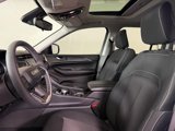 Used 2024 Jeep Grand Cherokee Laredo X image 5