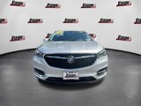 Used 2018 Buick Enclave Essence image 2