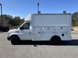 Used 2014 Ford E-350 and Econoline 350 Super Duty image 2