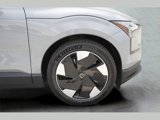 New 2025 Volvo EX30 Plus w/ Protection Package Premier image 3