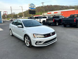 Used 2017 Volkswagen Jetta GLI image 3