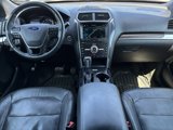 Used 2018 Ford Explorer Limited image 2