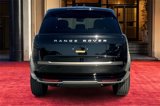 Used 2025 Land Rover Range Rover SE image 3