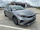 Used 2023 Kia Forte LXS image 3