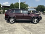 Used 2011 Kia Sorento LX w/ Convenience Pkg image 4